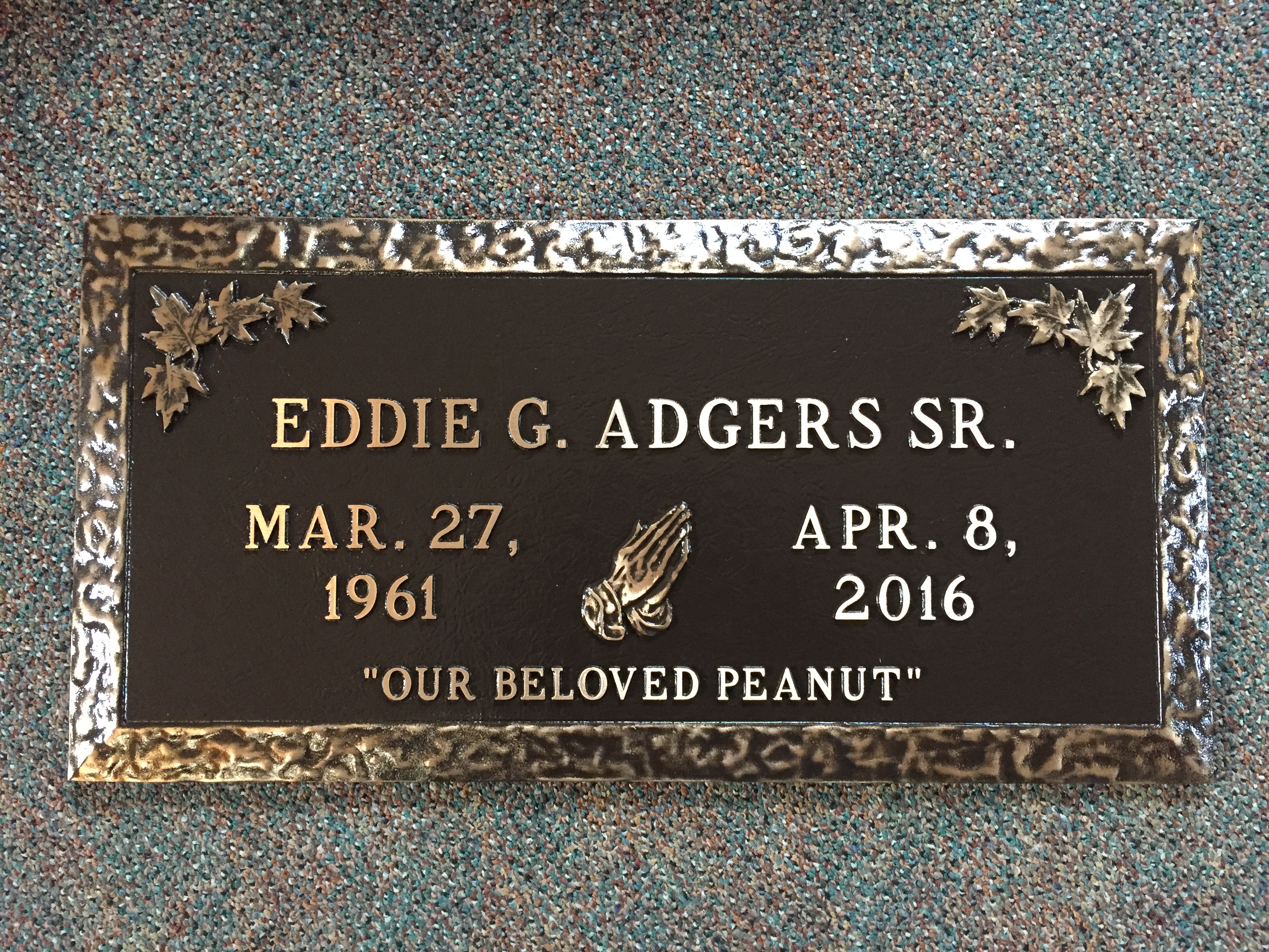 Epitaph 16cm x 17cm rectangular bronze marble stand funeral plaque text 